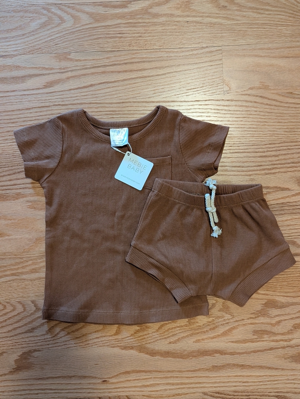 BNWT Mebie Baby Ribbed Short Set in Brown